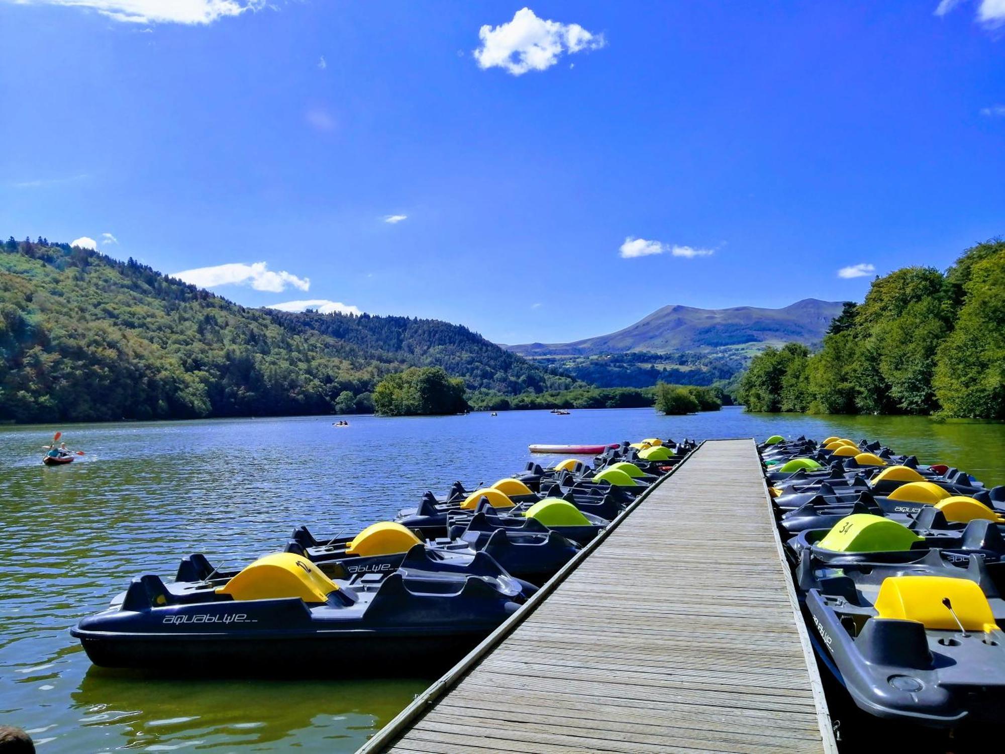 L'Auvergnate Chambon-sur-Lac Bagian luar foto